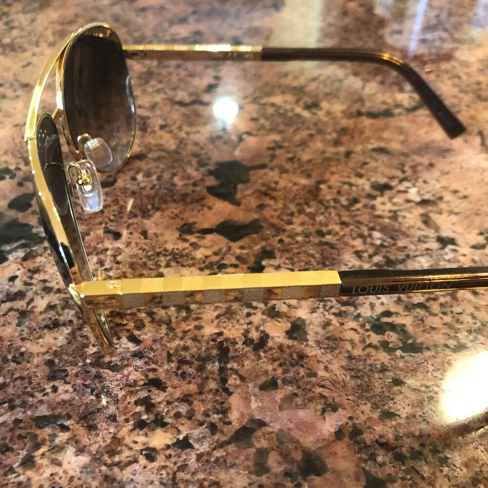 Louis Vuitton Men's Attitude Sunglasses